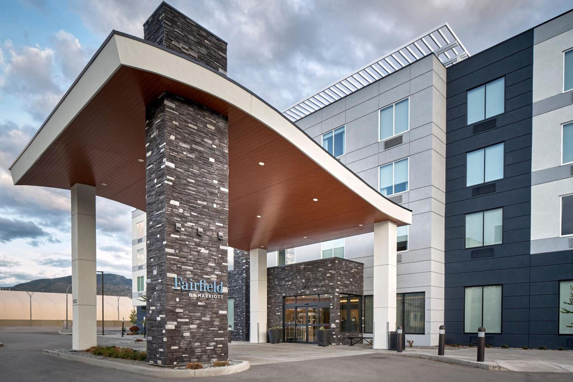 Fairfield Inn & Suites By Marriott Penticton Exterior foto